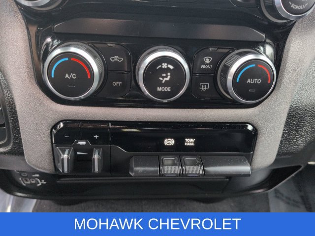 Used 2023 RAM 3500 Tradesman AWD/4WD image 18