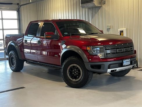 Used 2014 Ford F150 Raptor w/ Equipment Group 801A Luxury image 2
