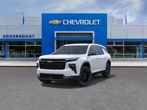 New 2026 Chevrolet Traverse LT w/ Midnight/Sport Edition image 8