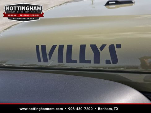 Used 2025 Jeep Wrangler Sport AWD/4WD image 8