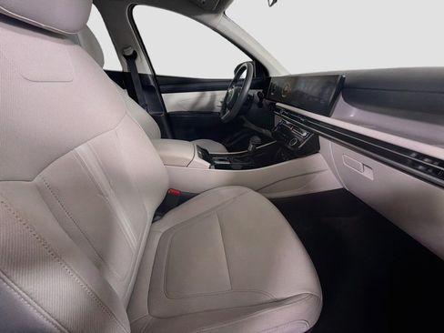 Used 2025 Hyundai Tucson SEL FWD image 30