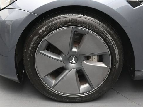 Used 2023 Tesla Model 3 Standard Range RWD image 33