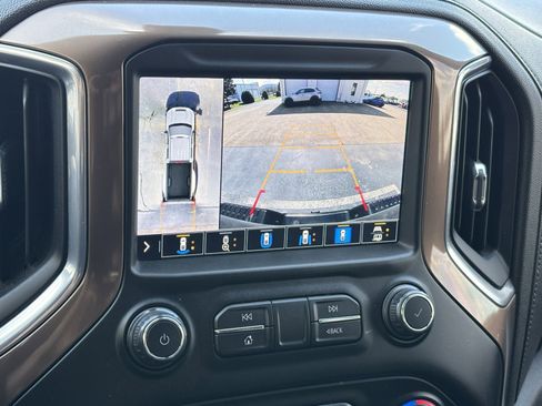 Used 2021 Chevrolet Silverado 3500 High Country image 6