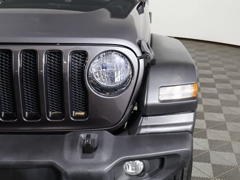 Used 2023 Jeep Wrangler Unlimited Sport AWD/4WD image 12