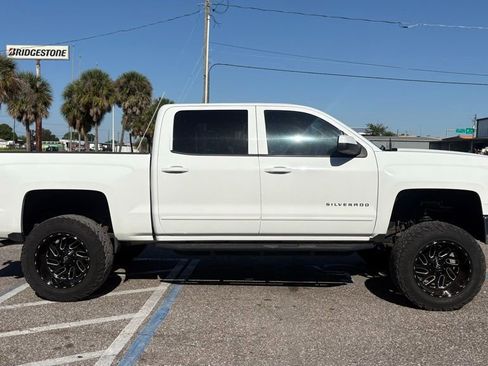Used 2015 Chevrolet Silverado 1500 LT w/ Trailering Package image 2
