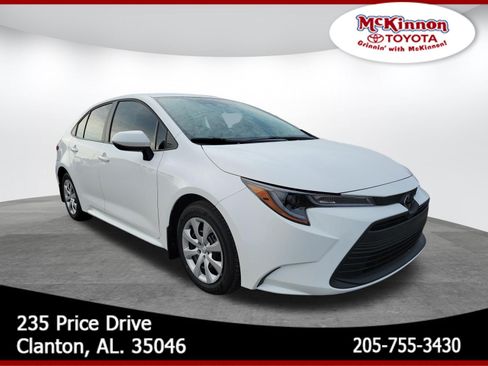 Certified 2026 Toyota Corolla LE FWD image 1