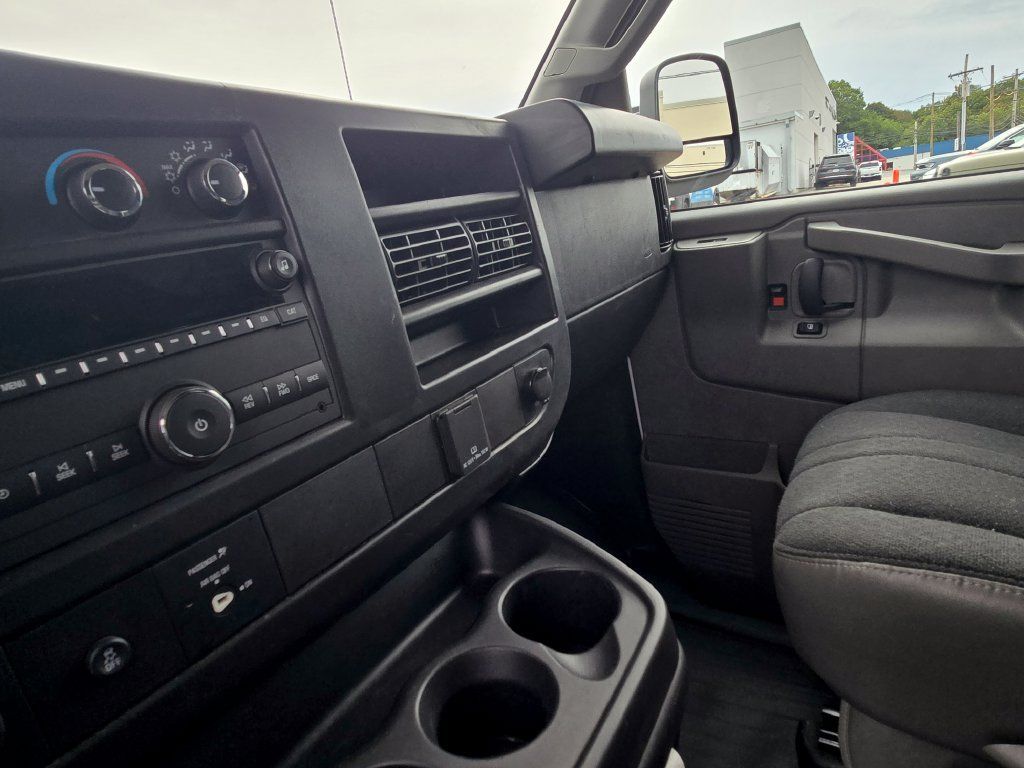 Used 2025 GMC Savana 2500 w/ Driver Convenience Package RWD image 11