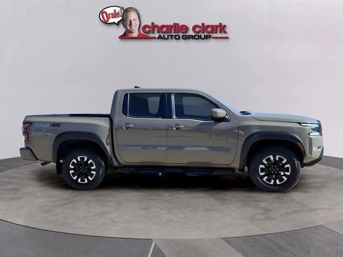 Used 2024 Nissan Frontier PRO-4X w/ Off-Road Protection Package image 7