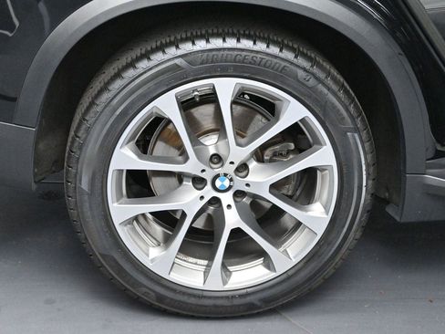 Used 2024 BMW X5 xDrive40i AWD/4WD image 38