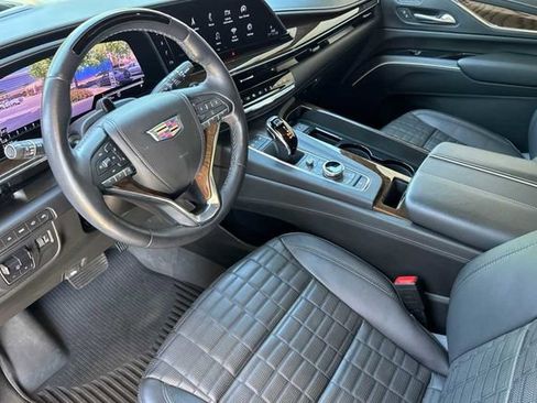 Certified 2023 Cadillac Escalade ESV Sport Platinum w/ LPO, ONYX Package AWD/4WD image 10