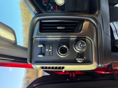 Used 2018 Chevrolet Silverado 3500 High Country w/ Duramax Plus Package image 20