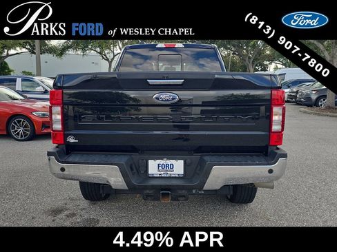 Used 2022 Ford F250 XLT w/ XLT Premium Package AWD/4WD image 6