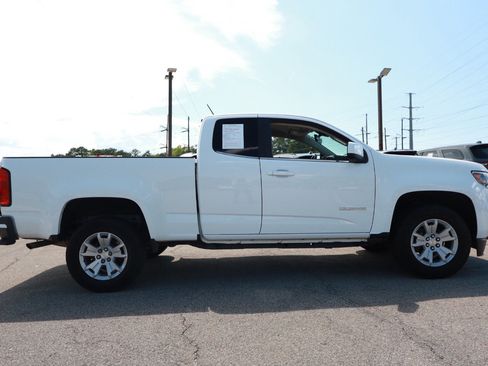 Used 2020 Chevrolet Colorado LT w/ Safety Package RWD image 6