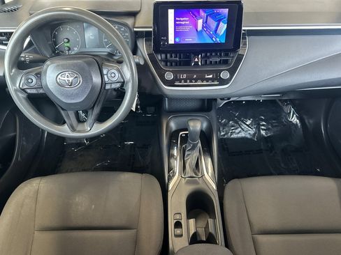 Used 2023 Toyota Corolla LE FWD image 12
