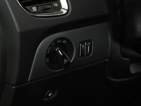 Used 2020 Dodge Durango R/T w/ Blacktop Package image 8