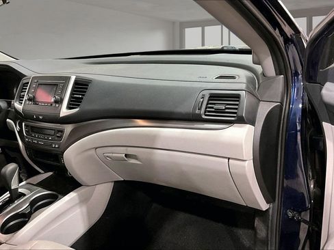 Used 2019 Honda Ridgeline RTL image 18