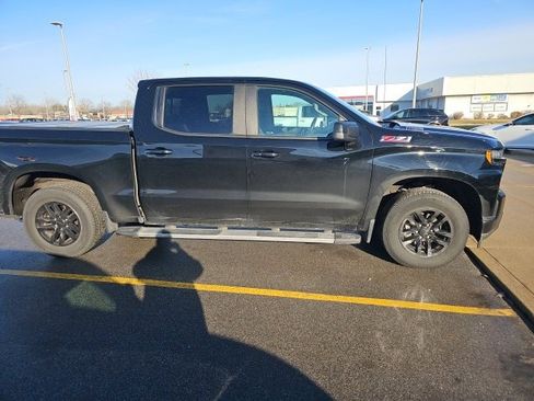 Used 2020 Chevrolet Silverado 1500 RST w/ Diesel Off-Road Package image 4
