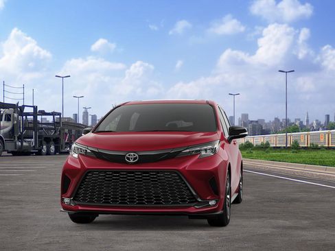 New 2026 Toyota Sienna XSE image 3