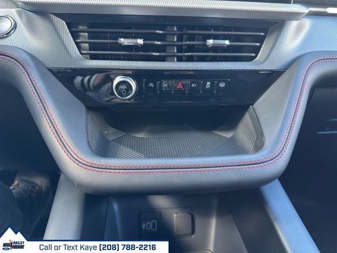 New 2026 Ford Explorer ST-Line w/ ST-Line Street Pack AWD/4WD image 25