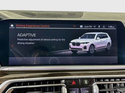 Used 2021 BMW X7 xDrive40i AWD/4WD image 45