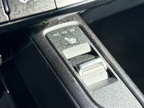 Used 2025 Kia Telluride S image 22