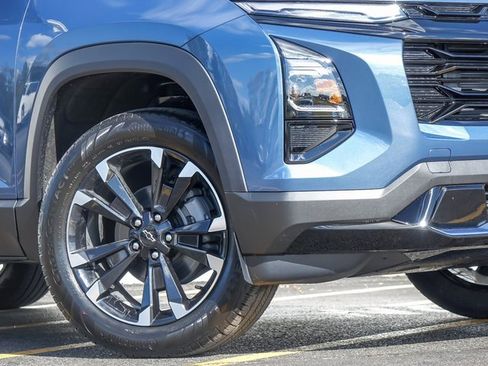 New 2026 Chevrolet Equinox RS w/ LPO, Floor Liner Package image 4