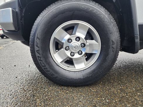 Used 2008 Toyota FJ Cruiser 4WD image 38