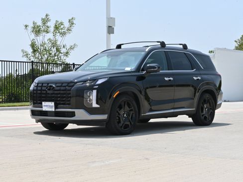 Used 2023 Hyundai Palisade Limited FWD image 5