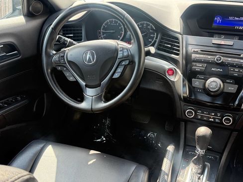 Used 2017 Acura ILX image 7
