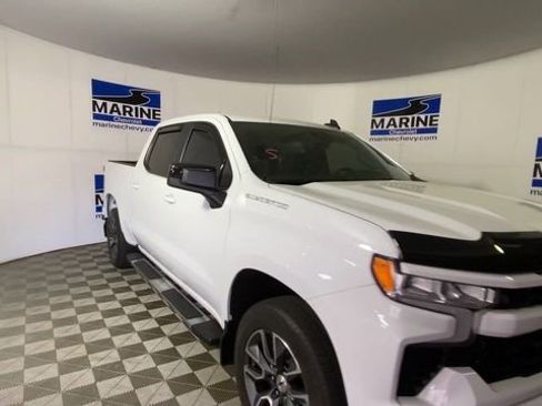 Used 2023 Chevrolet Silverado 1500 RST w/ Convenience Package II image 4