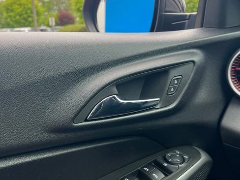 Certified 2024 Chevrolet Trax RS w/ Driver Confidence Package FWD image 36