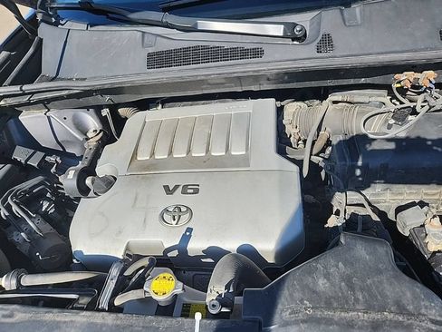 Used 2012 Toyota Highlander 4WD w/ Tech Pkg image 43