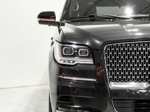 Used 2023 Lincoln Navigator Reserve image 46