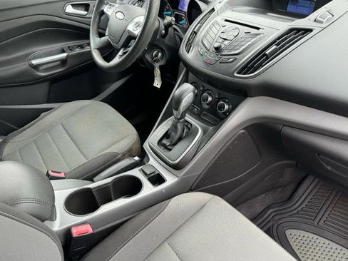 Used 2013 Ford Escape SE image 16