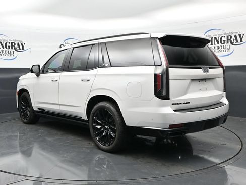 Used 2023 Cadillac Escalade Sport Platinum w/ LPO, ONYX Package AWD/4WD image 5