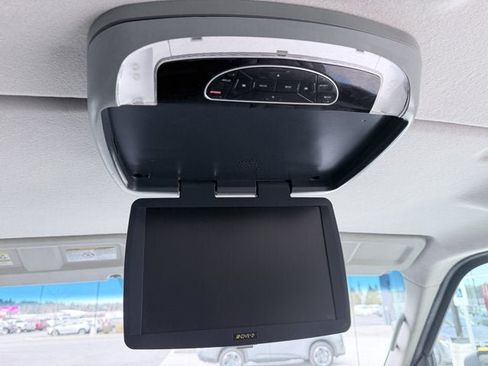 Used 2017 Nissan NV 3500 SL image 27