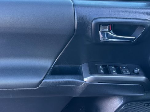 Used 2021 Toyota Tacoma TRD Pro image 11