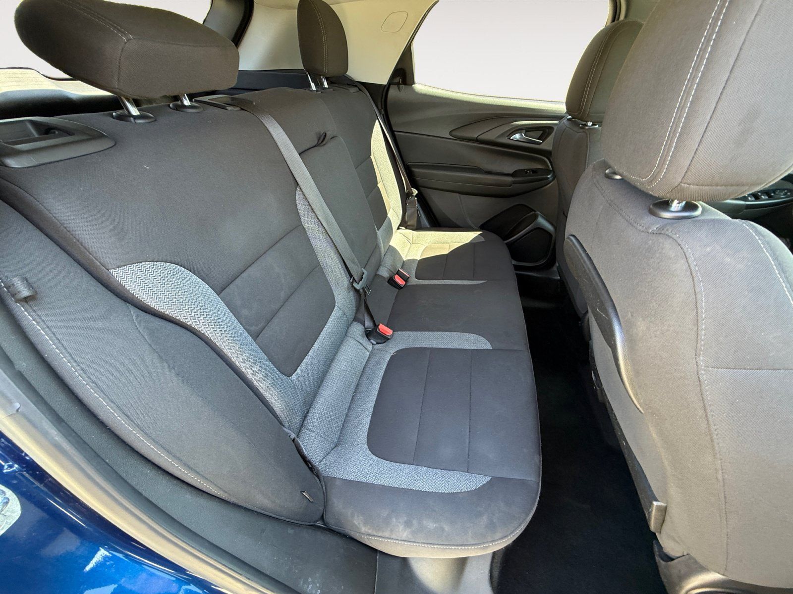Used 2022 Chevrolet TrailBlazer LT FWD image 18