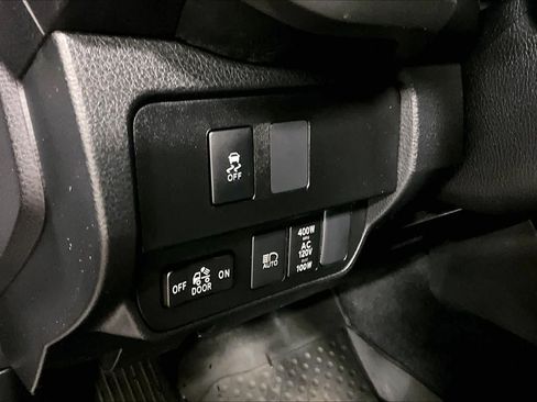 Certified 2023 Toyota Tacoma TRD Sport AWD/4WD image 32