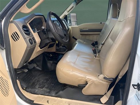 Used 2009 Ford F450 XL image 12