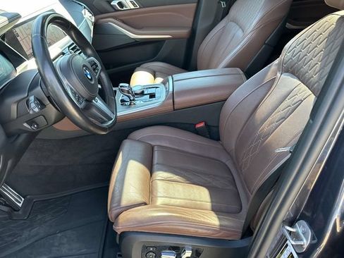 Used 2022 BMW X5 M50i w/ Executive Package AWD/4WD image 25