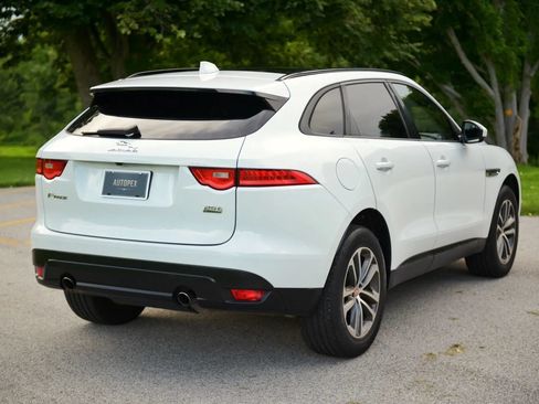 Used 2018 Jaguar F-PACE Premium AWD/4WD image 17