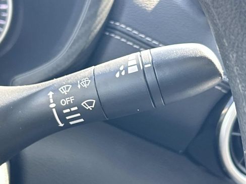 Certified 2024 Nissan Sentra SV FWD image 28