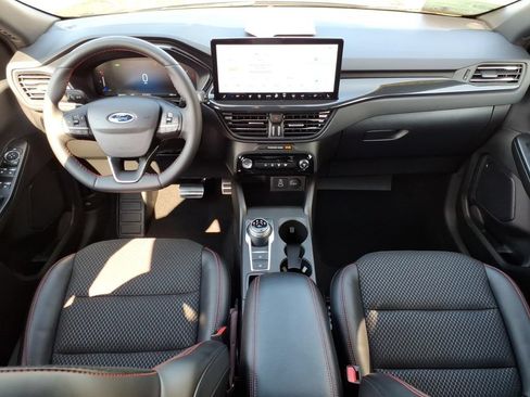 Used 2023 Ford Escape Active w/ Tech Pack #1 FWD image 11