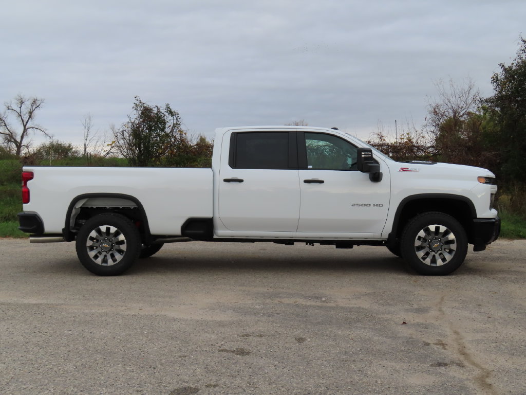 New 2026 Chevrolet Silverado 2500 Custom w/ Custom Value Package AWD/4WD image 2