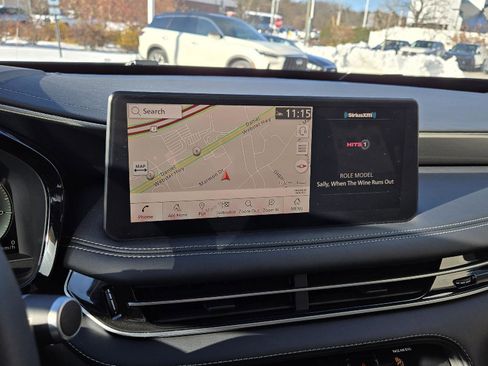 Certified 2025 INFINITI QX60 Luxe w/ Black Edition image 23