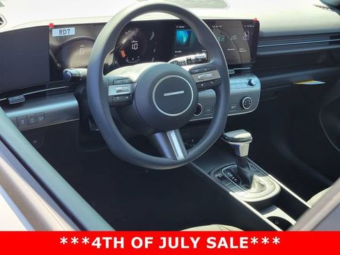 New 2026 Hyundai Kona SE FWD image 5