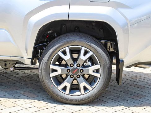 New 2026 Toyota 4Runner TRD Sport AWD/4WD image 10