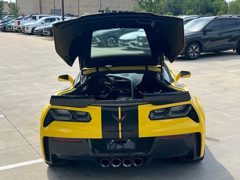 Used 2019 Chevrolet Corvette Z06 RWD image 15