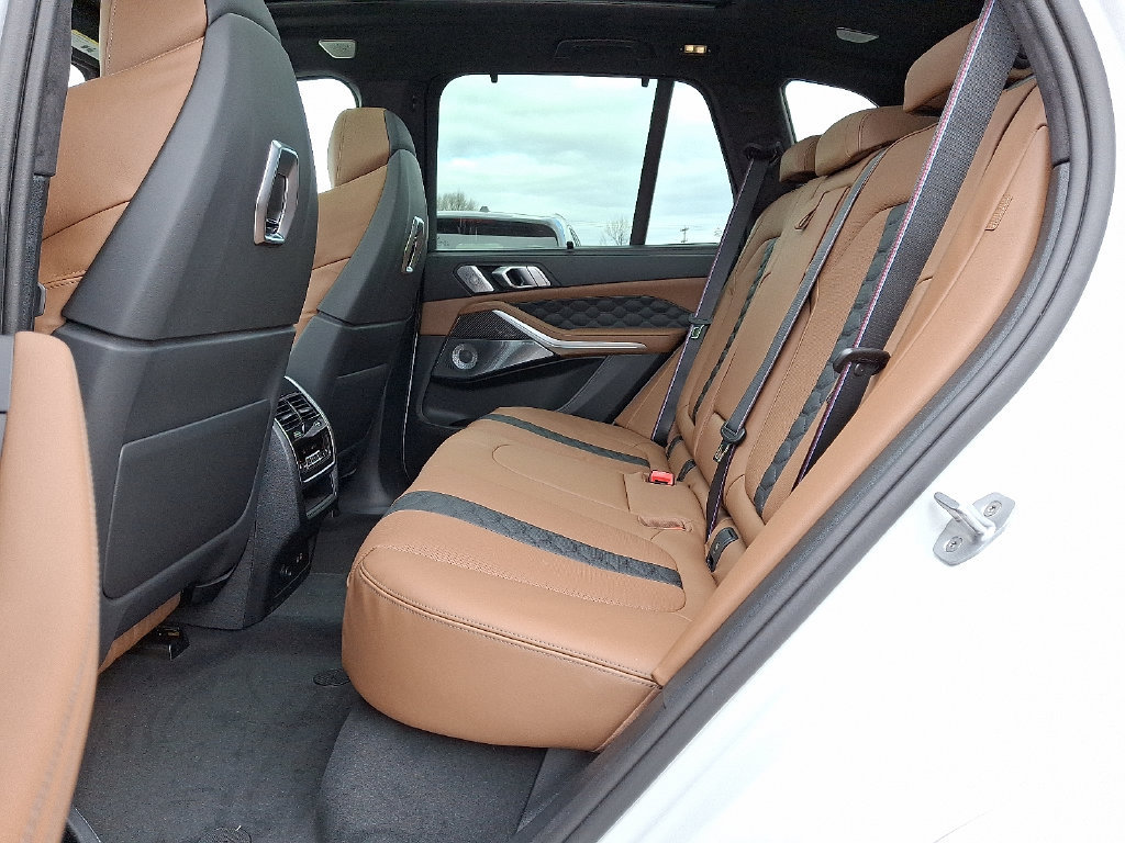 New 2026 BMW X5 M Competition w/ Executive Package AWD/4WD image 9